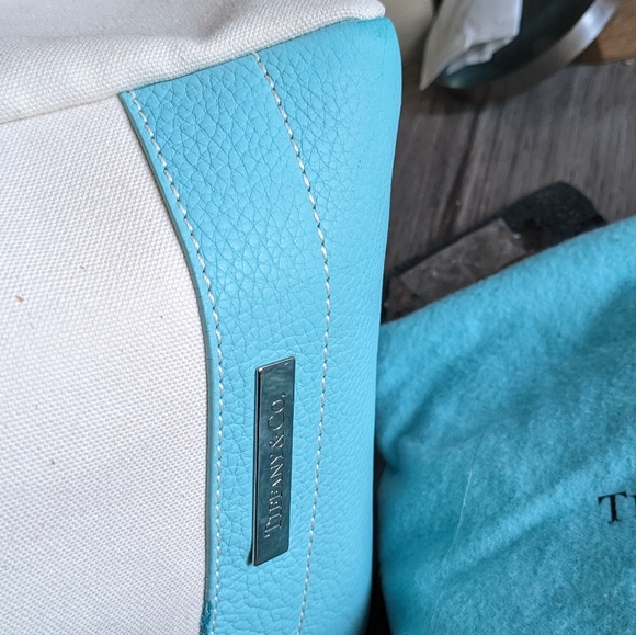 Tiffany blue and off white large leather and fabric tote with original dust bag - Picture 9 of 15